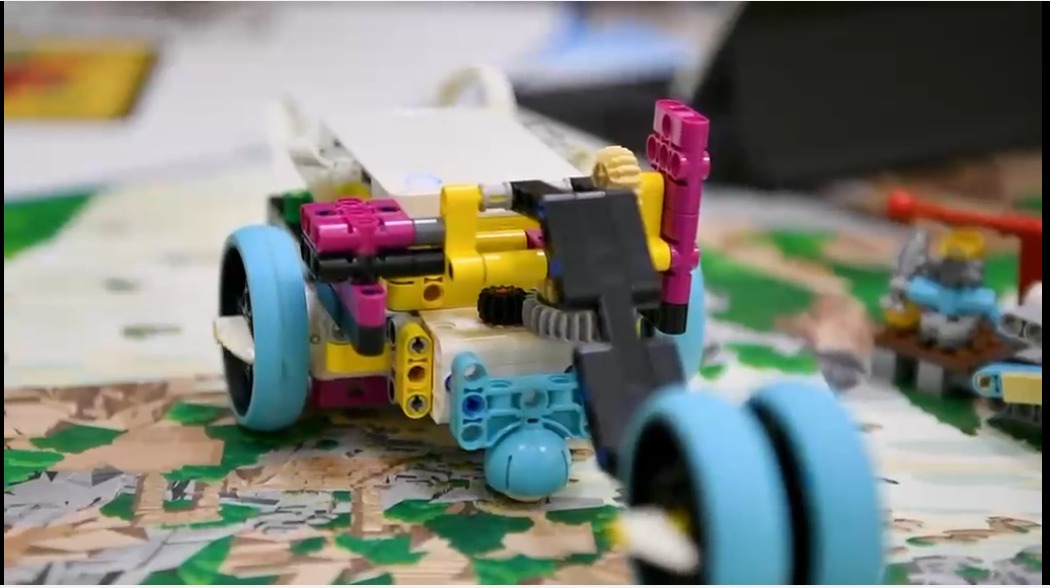 LEGO Robotics — FIRST LEGO League